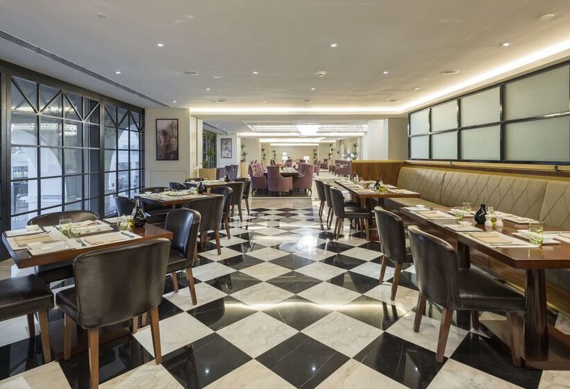 The Hotel Galleria Jeddah, Curio Collection By Hilton