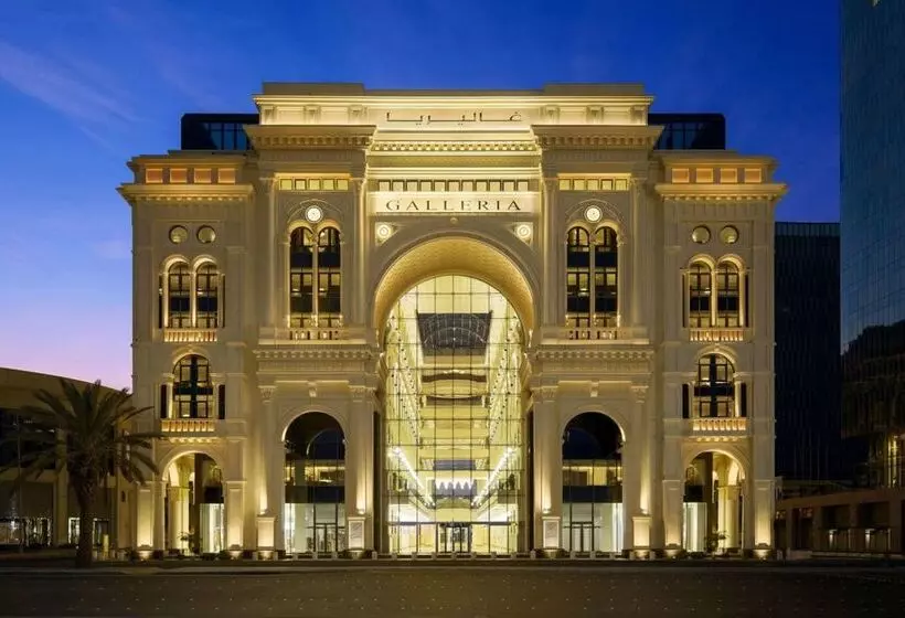 The Hotel Galleria Jeddah, Curio Collection By Hilton