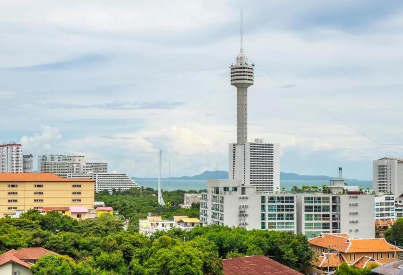 ホテル Unique Regency Pattaya