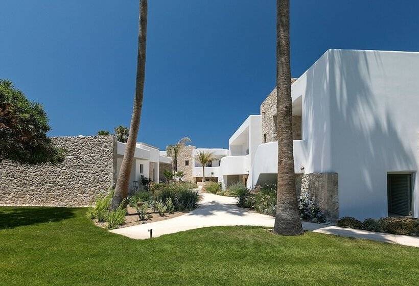 فندق White Pearls Luxury Suites   Adults Only