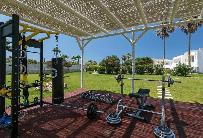 ホテル White Pearls Luxury Suites   Adults Only