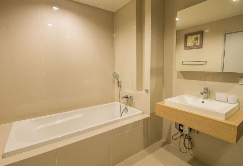 23 Degrees By Favstay