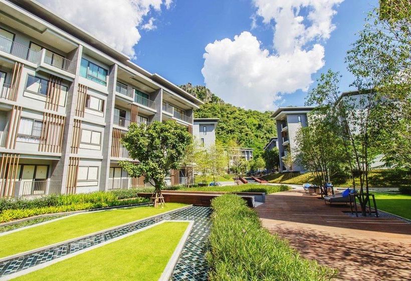 23 Degrees By Favstay