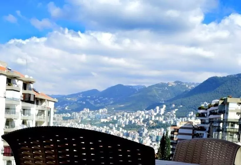 Hayali Suites