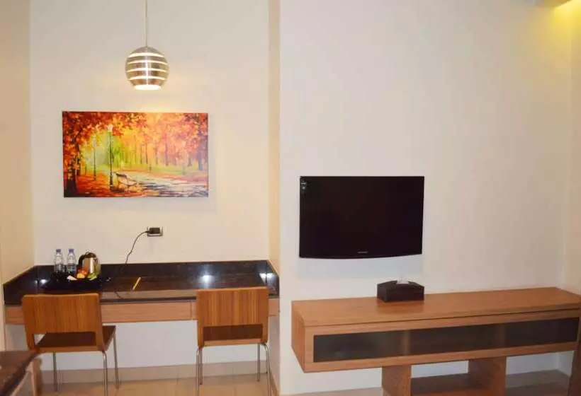 Hayali Suites