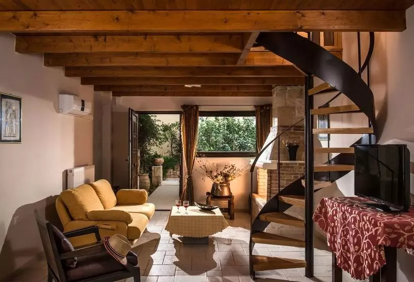 Hotelli Elea Village