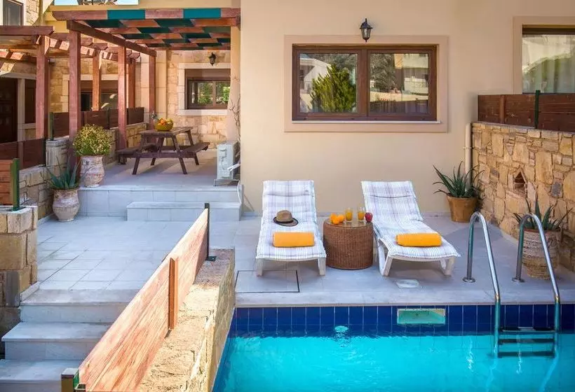 Hotelli Elea Village