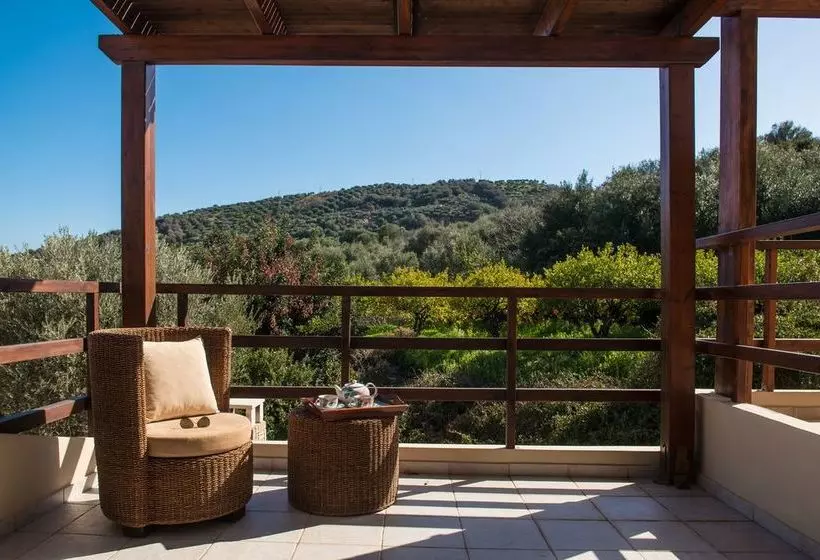 Hotelli Elea Village