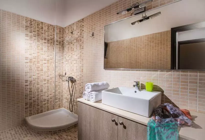 Hotelli Elea Village