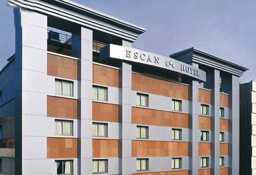 هتل Eskan Forsat