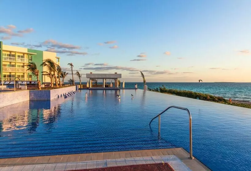 ホテル Grand Muthu Cayo Guillermo