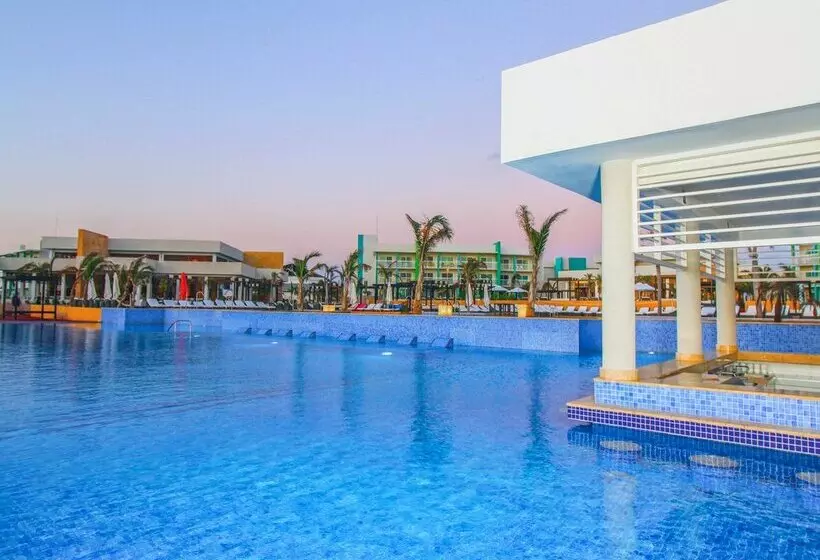 ホテル Grand Muthu Cayo Guillermo