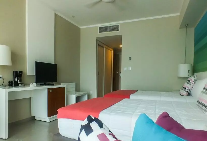 ホテル Grand Muthu Cayo Guillermo