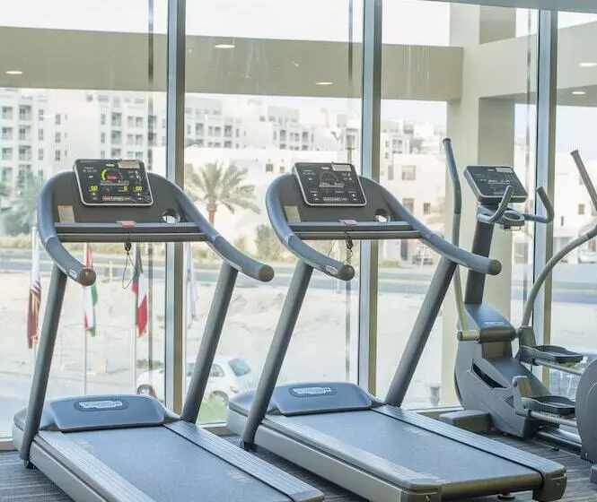 Gulf Suites Hotel Amwaj