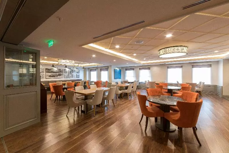 ホテル Millennium Istanbul Golden Horn