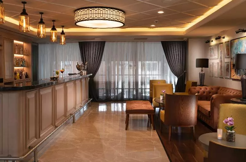 ホテル Millennium Istanbul Golden Horn