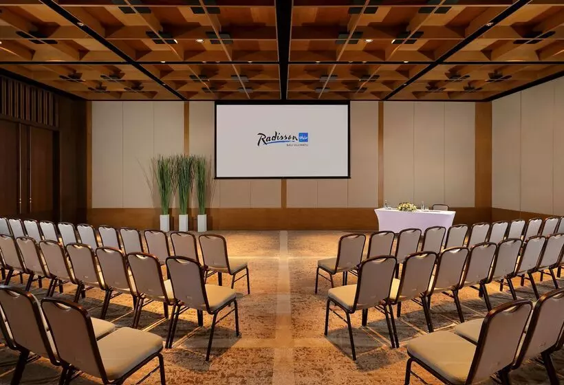 ホテル Radisson Blu Bali Uluwatu