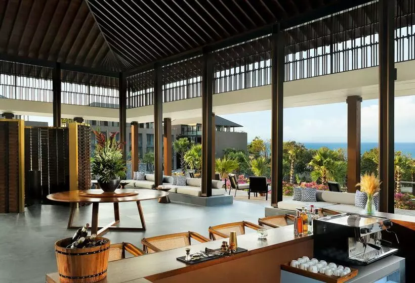 ホテル Radisson Blu Bali Uluwatu
