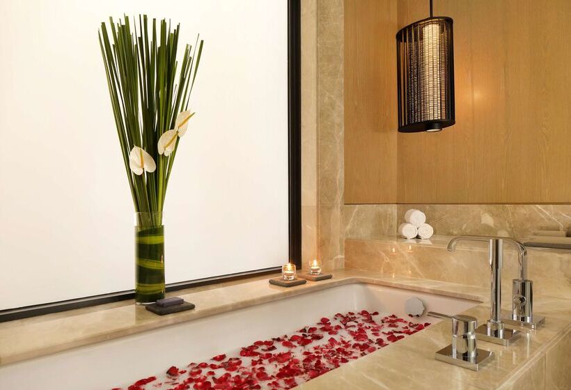 فندق Radisson Blu Bali Uluwatu