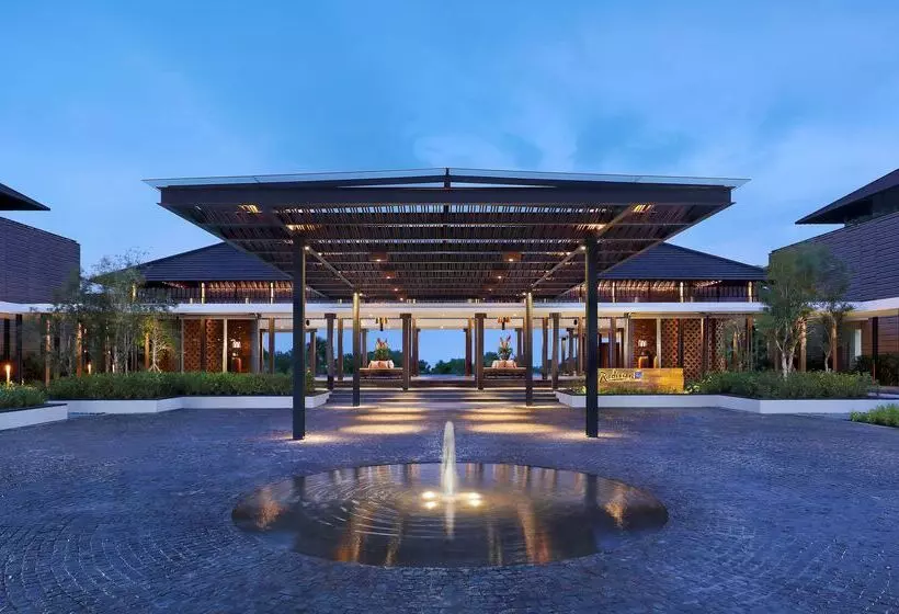 ホテル Radisson Blu Bali Uluwatu