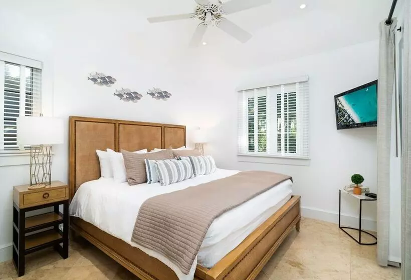 هتل The Regent Grand