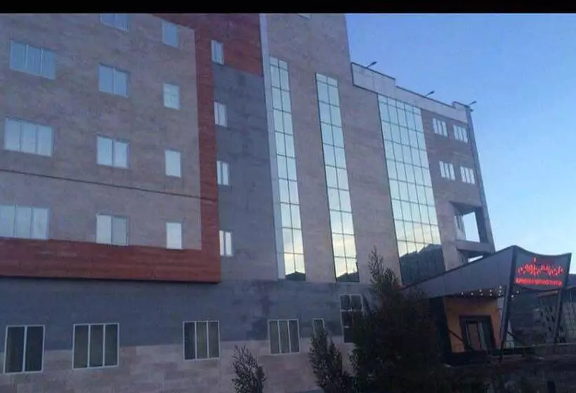 Paradise Hotel
