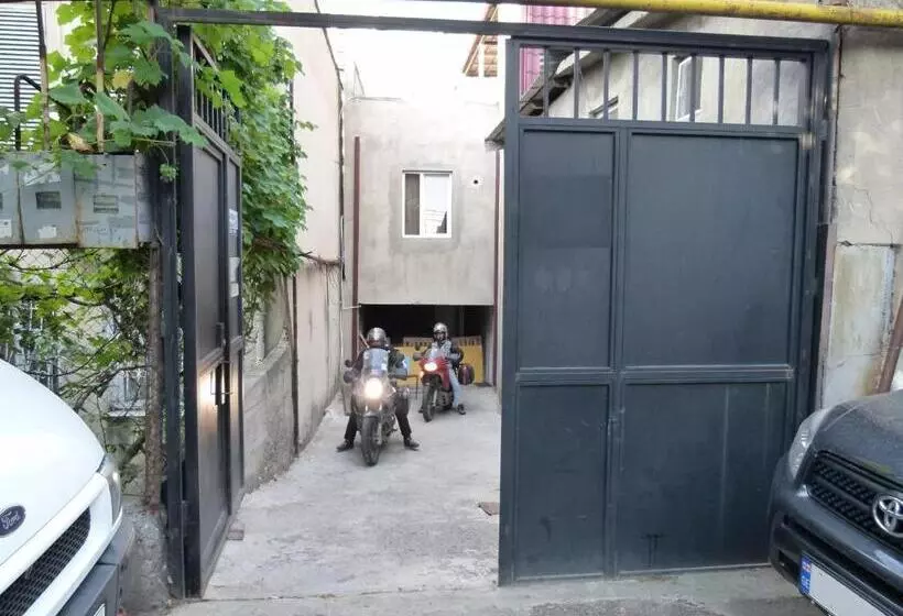 هاستل Why Me Ecofriendly Rooms