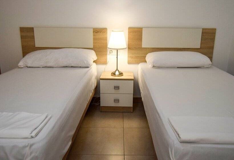 Apartamentos Neptuno 3000