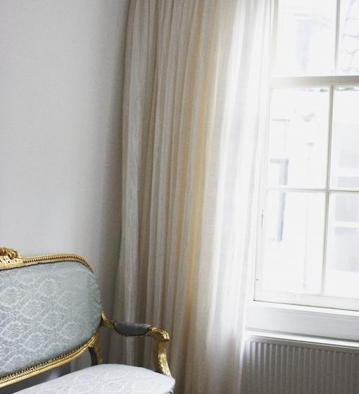 민박 Canal House 1680