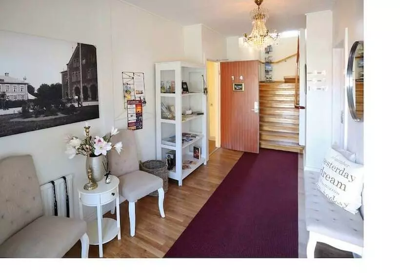 Järnvägshotellet B&b Skara