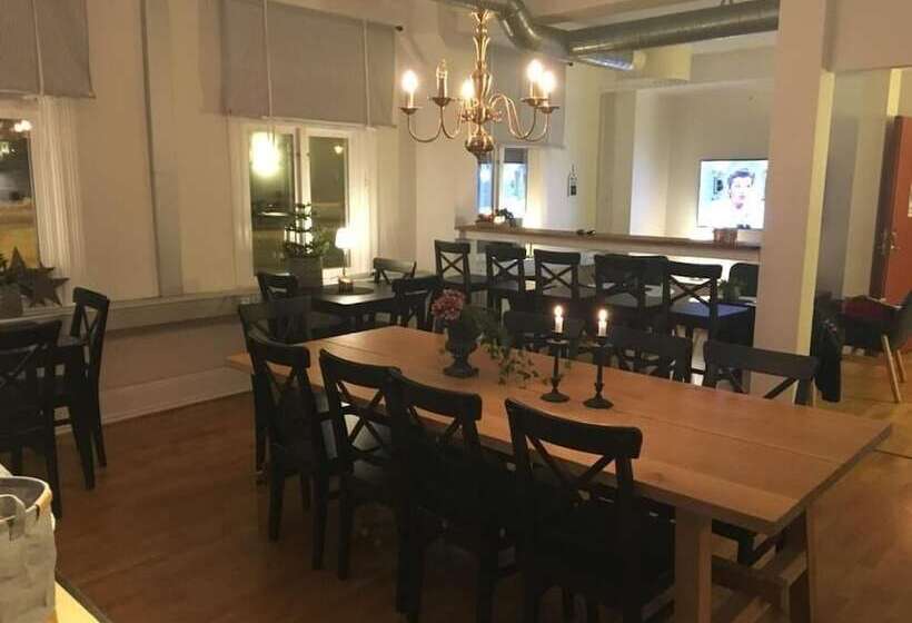 Järnvägshotellet B&b Skara