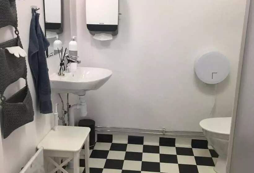 Järnvägshotellet B&b Skara