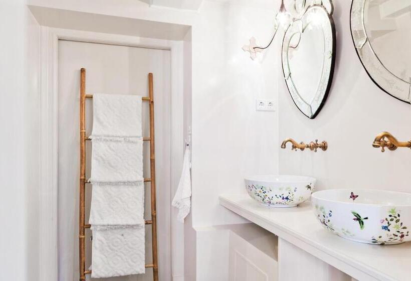 住宿加早餐  Luna S Hideaway