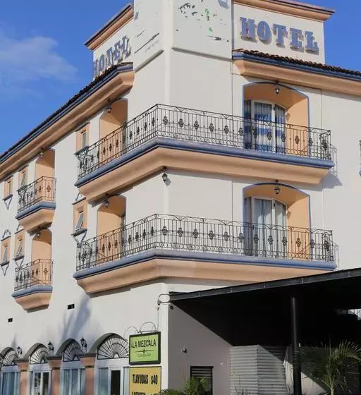 Hotelli Bahía Chahue Casa Blanca Del Sol