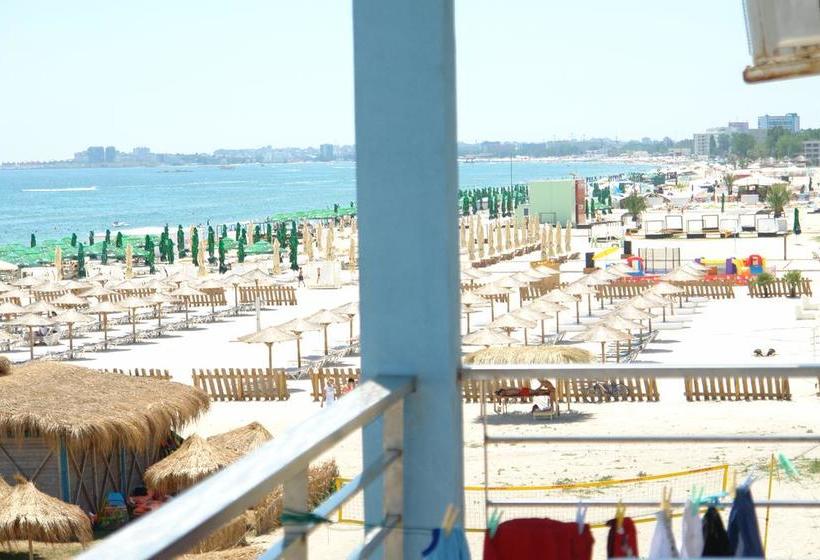 בית מלון כפרי Blue Beach Studios