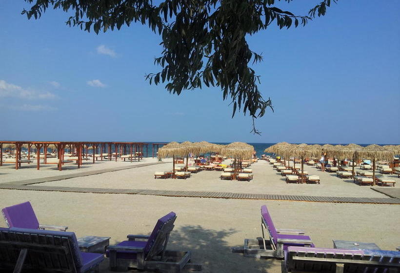 בית מלון כפרי Blue Beach Studios