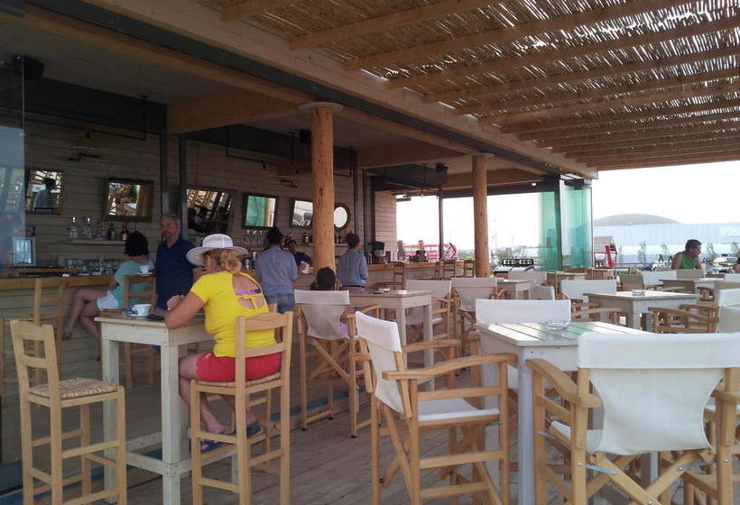 בית מלון כפרי Blue Beach Studios