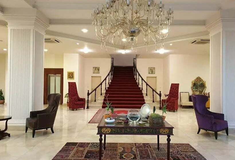 هتل Botanic Palace