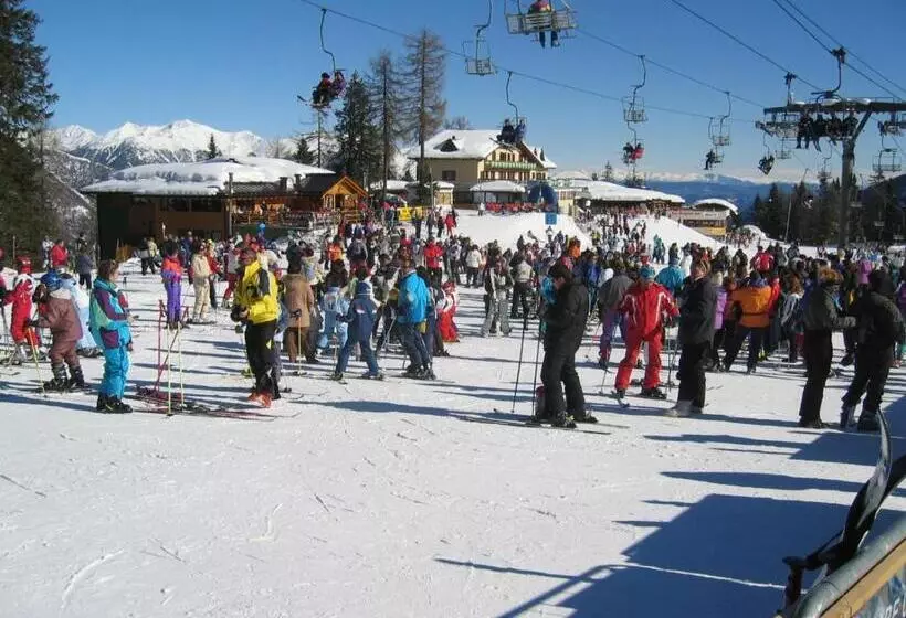 هتل Chalet Degli Angeli