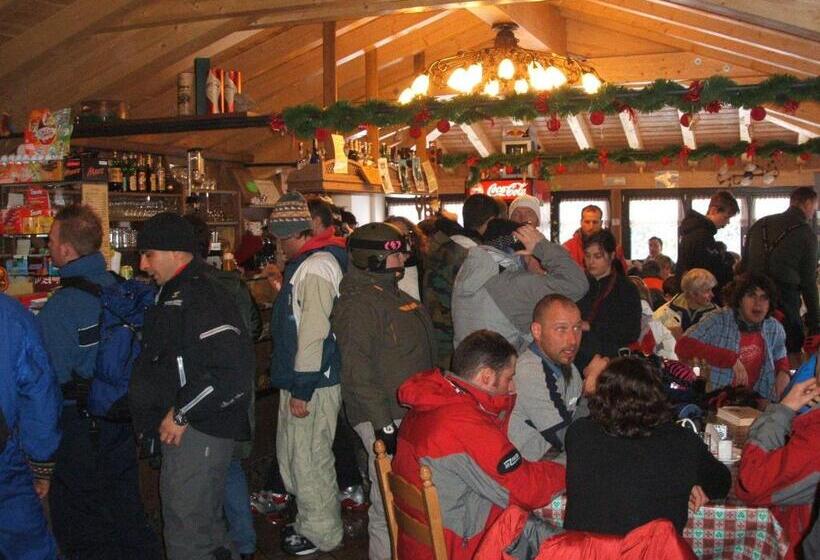 هتل Chalet Degli Angeli