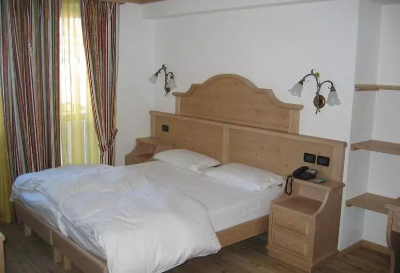 هتل Chalet Degli Angeli