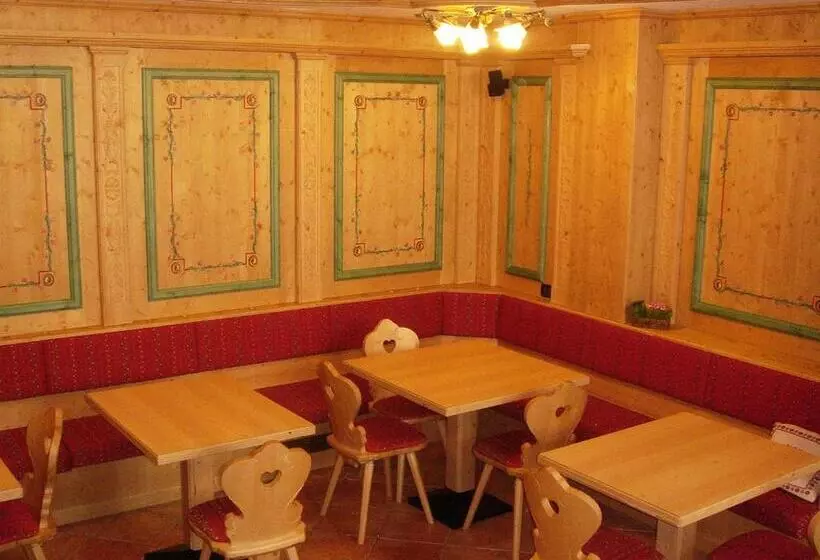 هتل Chalet Degli Angeli