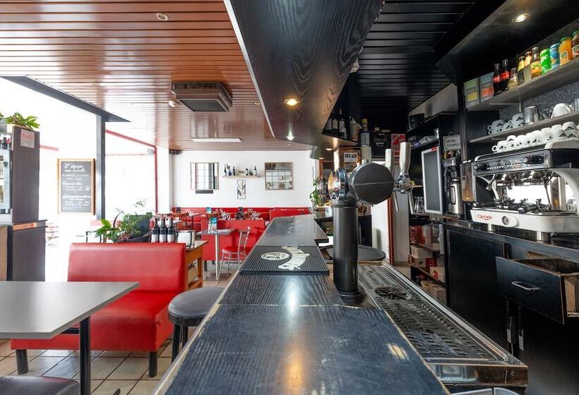 ホテル De L Agriculture   2 étoiles