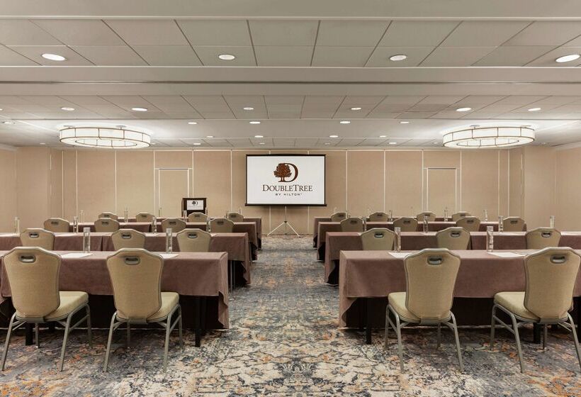 Hotel Doubletree By Hilton Mclean Tysons