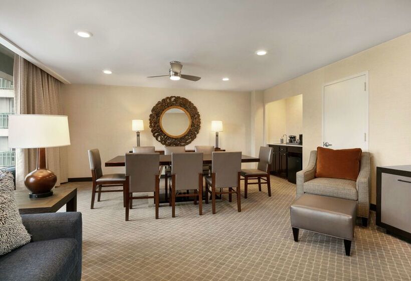 Hotel Doubletree By Hilton Mclean Tysons