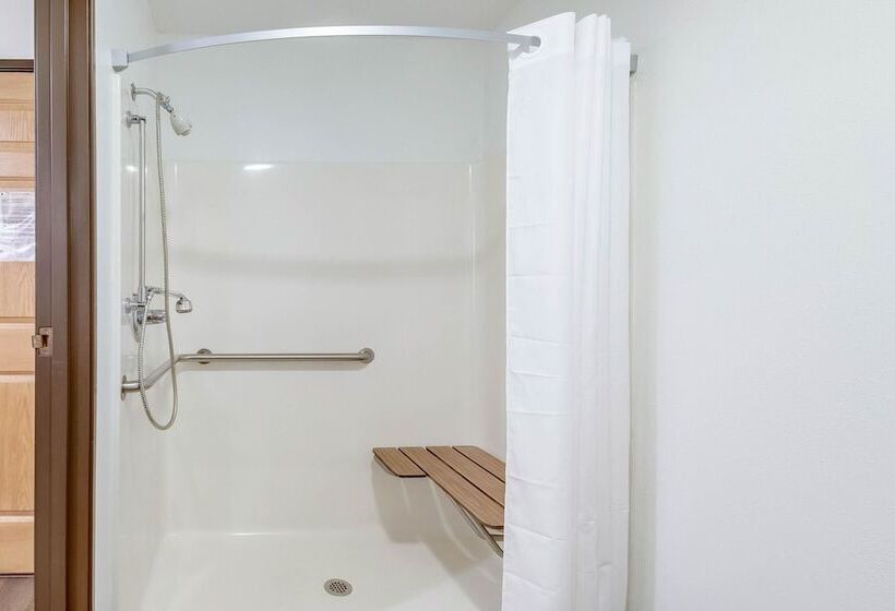 בית מלון כפרי Econo Lodge