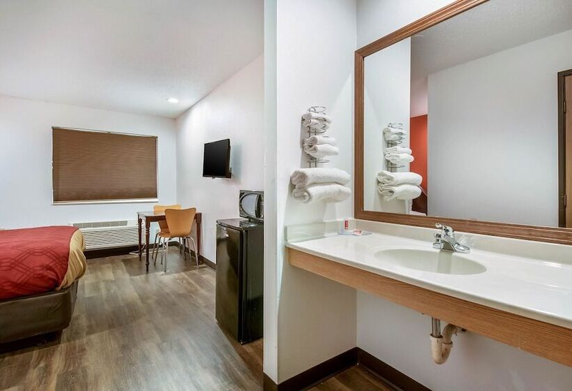 בית מלון כפרי Econo Lodge