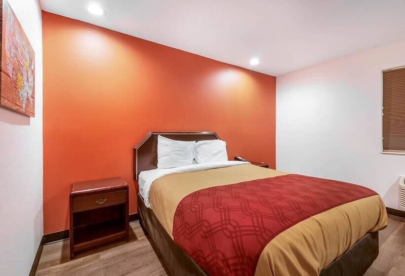 בית מלון כפרי Econo Lodge