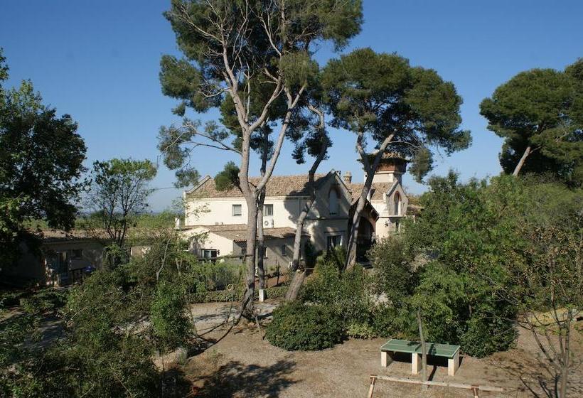 مبيت وإفطار Chambres D'hôtes La Gardie