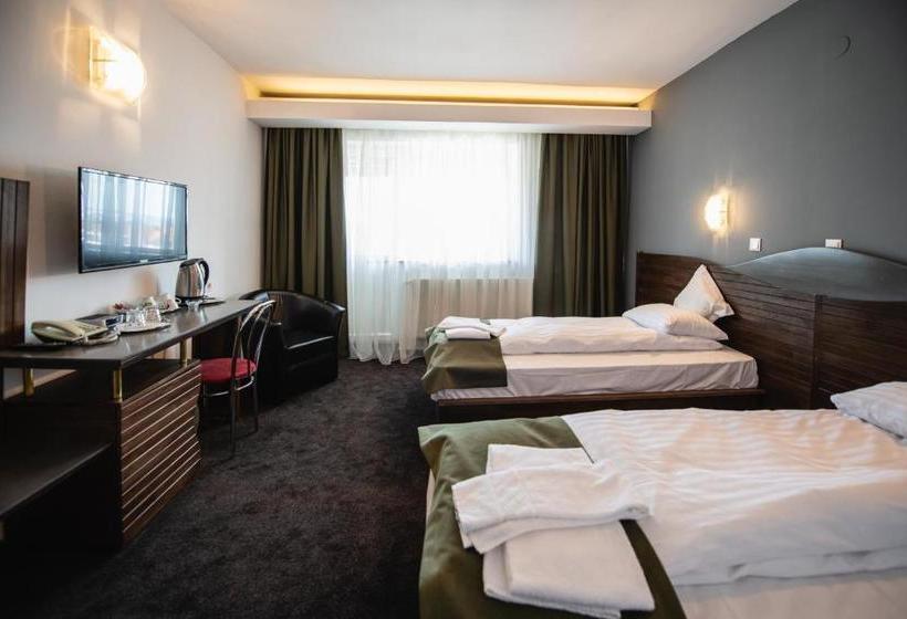 هتل Park Sfantu Gheorghe